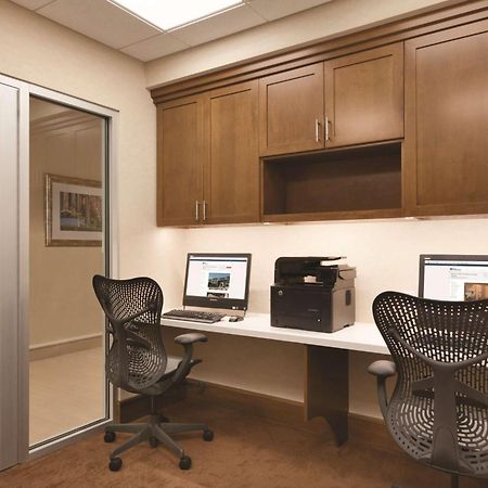 Hilton Garden Inn Boston Logan Airport מראה חיצוני תמונה