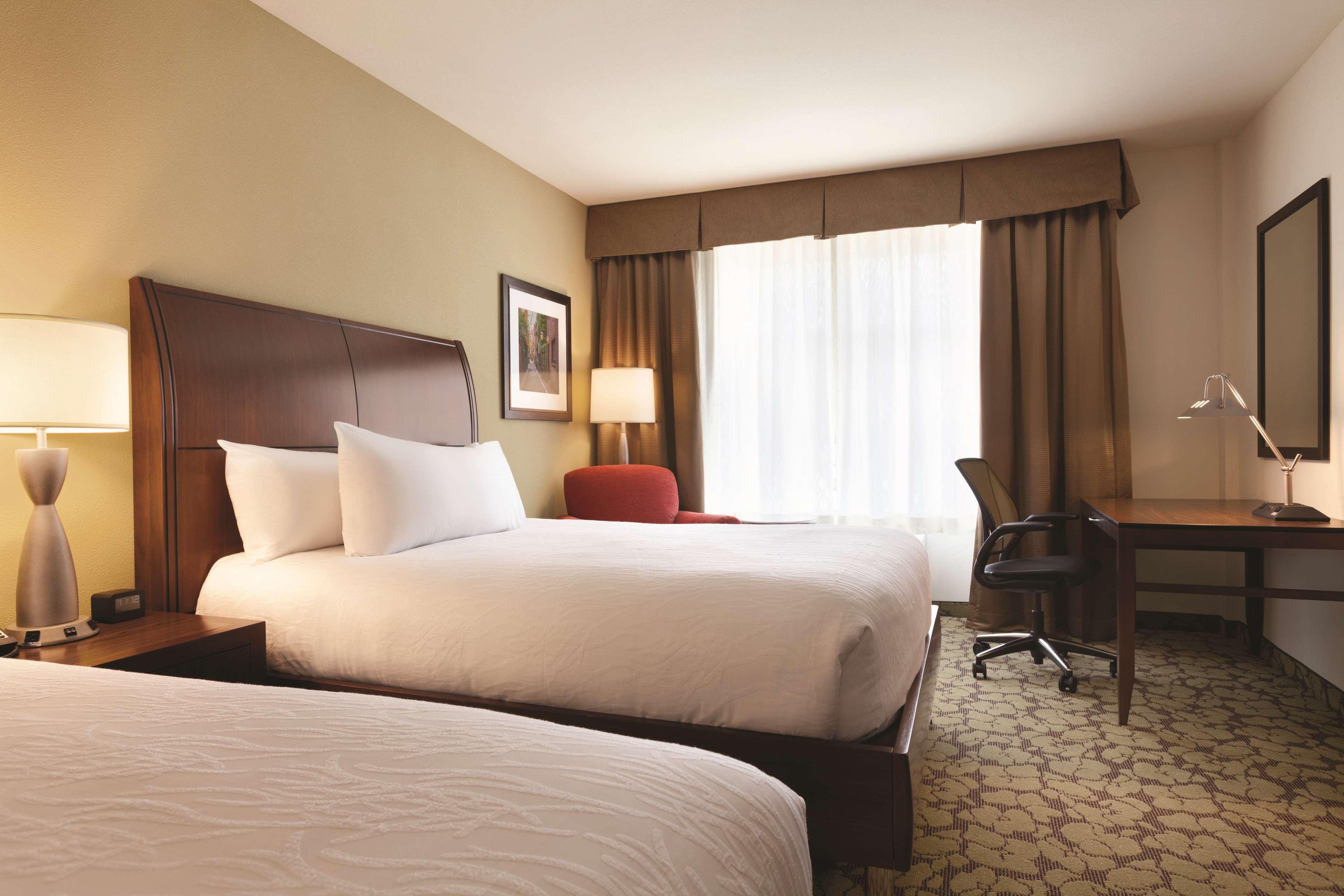 Hilton Garden Inn Boston Logan Airport מראה חיצוני תמונה