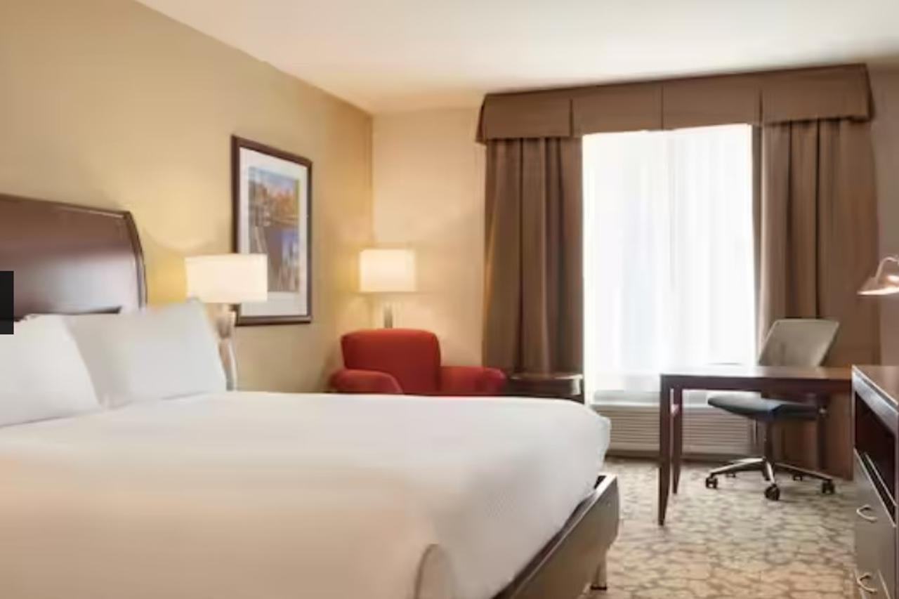 Hilton Garden Inn Boston Logan Airport מראה חיצוני תמונה