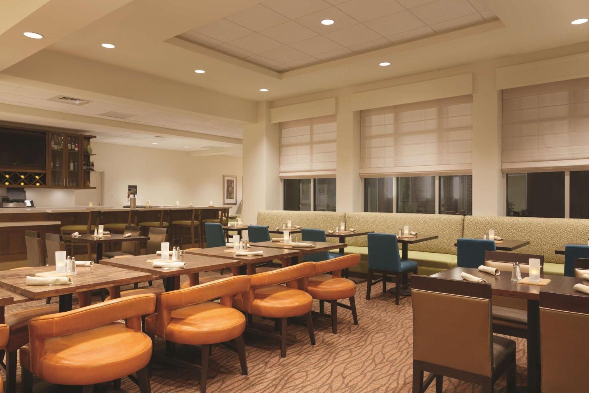 Hilton Garden Inn Boston Logan Airport מראה חיצוני תמונה